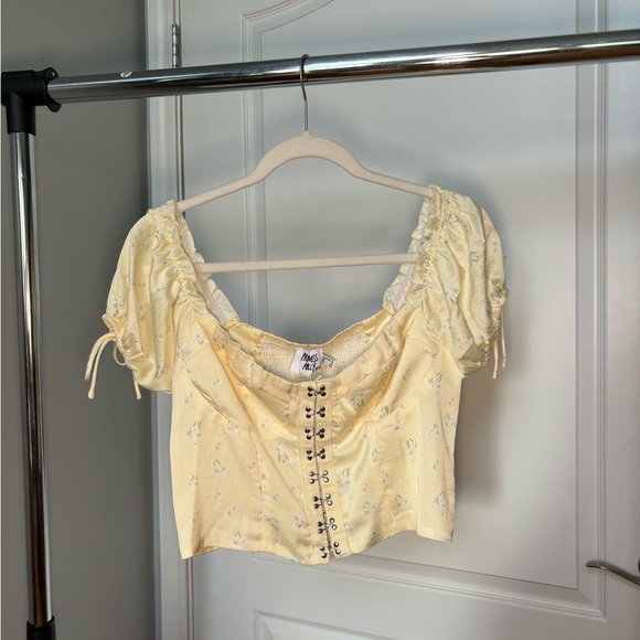 NWT Princess Polly Allyson top - Picture 2 of 5